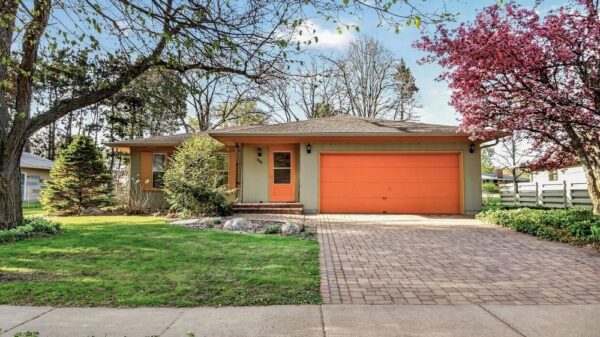 1014 Hamilton Avenue Eau Claire WI 54701