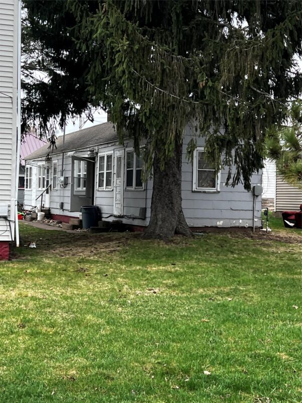 103 Central Street, New Auburn WI 54757 - ResidentialIncome house for sale - MLS #1600394 - image2