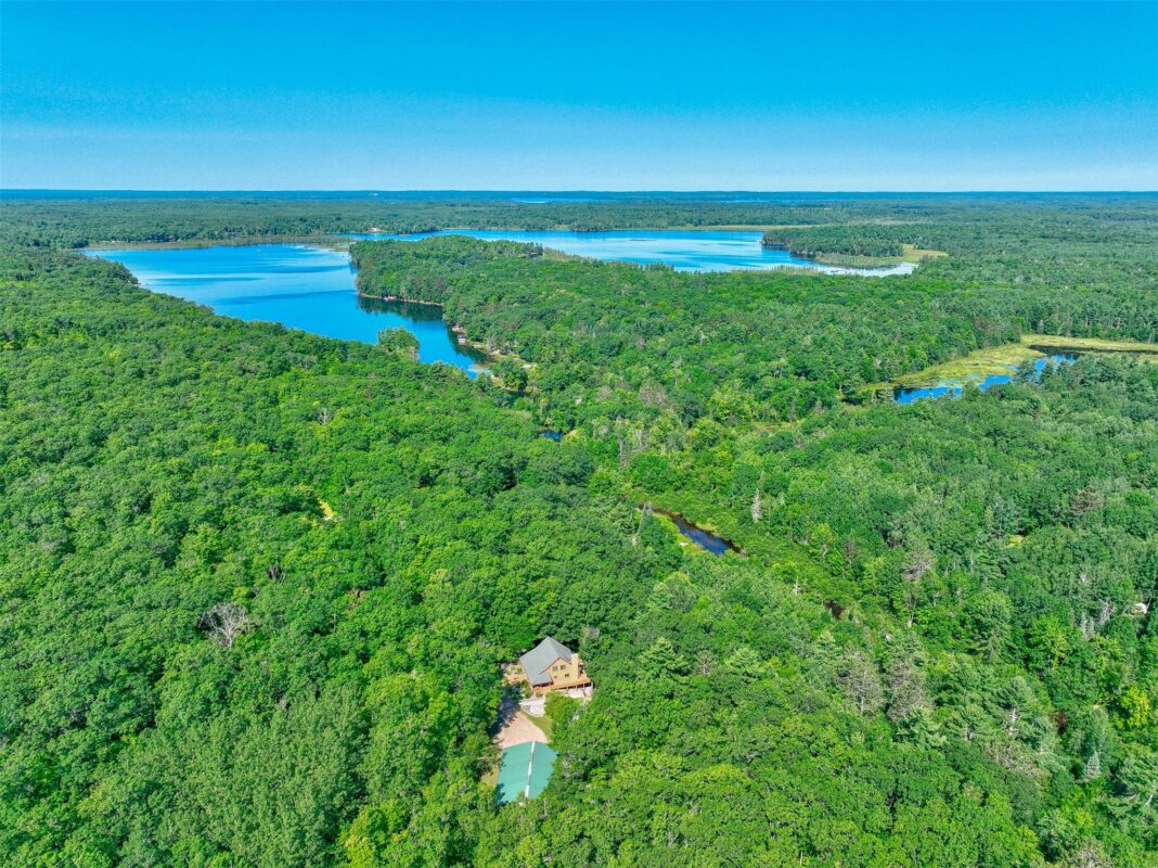 10696 Otter Lane, Hayward WI 54843 - Residential house for sale - MLS #1601666 - image2