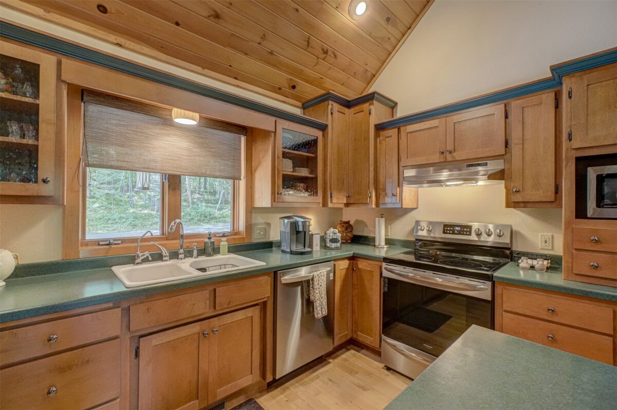 10696 Otter Lane, Hayward WI 54843 - Residential house for sale - MLS #1601666 - image12