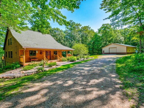 10696 Otter Lane, Hayward WI 54843 - Residential house for sale - MLS #1601666 - image1