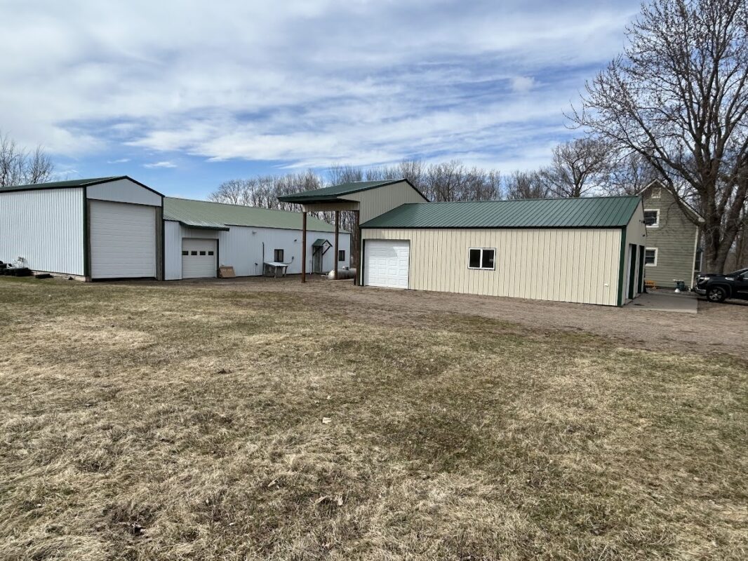 1085 13th Avenue, Barron, WI — photo 6