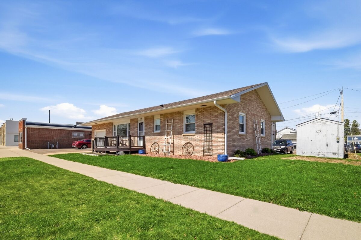 111 E McKinley Avenue, Fall Creek, WI — photo 3