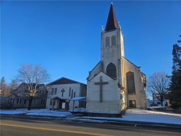 113 Main Street W, Milltown WI — $120,000