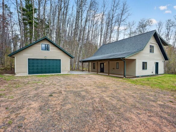 11375 N State Hwy 27/77, Hayward WI — $334,900