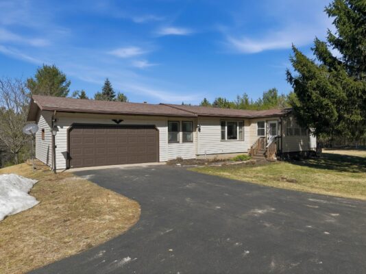 13942 W County Road B  Fairchild WI 54741