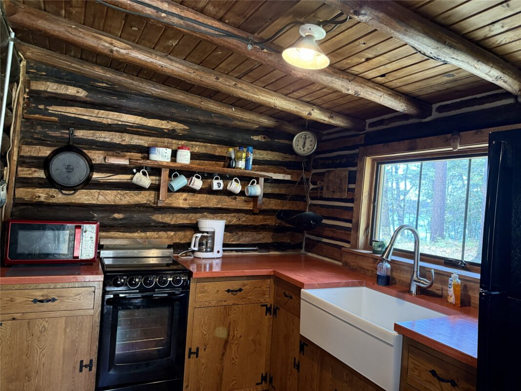 14667 W Point Drive, Hayward, WI — photo 6