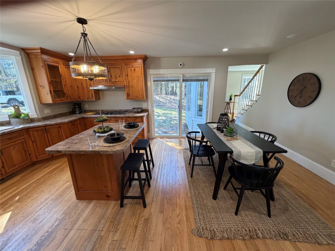 1527 Deerfield Road, Eau Claire, WI — photo 11