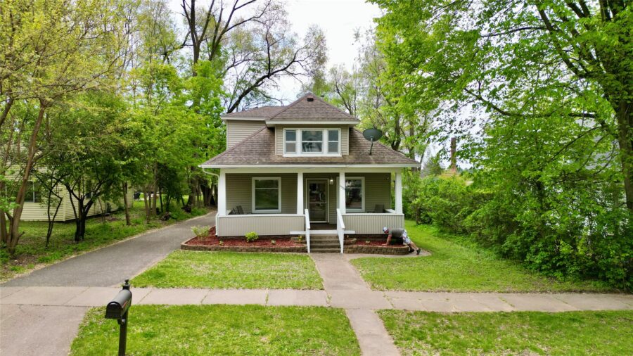 1533 E Madison Street