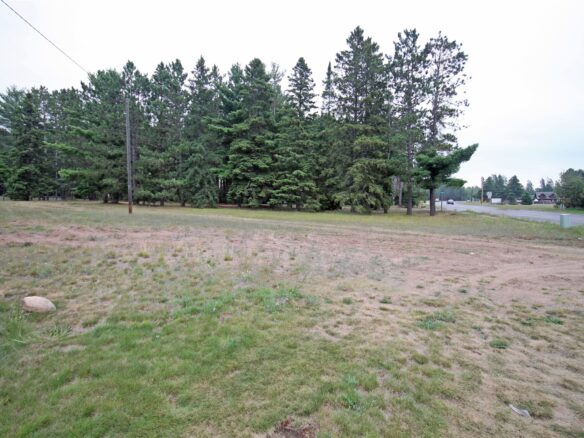 15526 Highway B, Hayward, WI