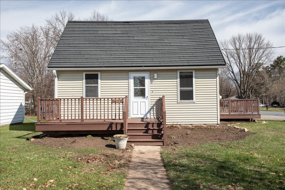 1621 2nd Avenue Menomonie WI 54751