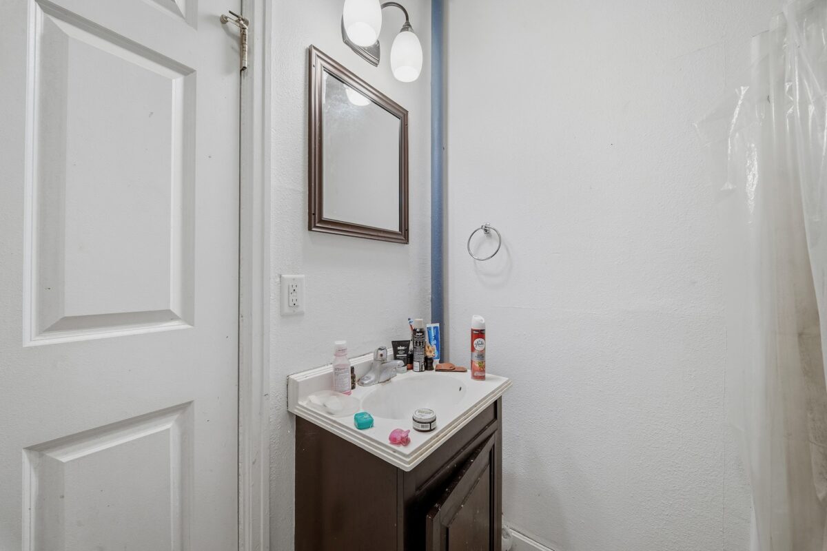 1715 Babcock Street 1 & #1/2, Eau Claire, WI — photo 24