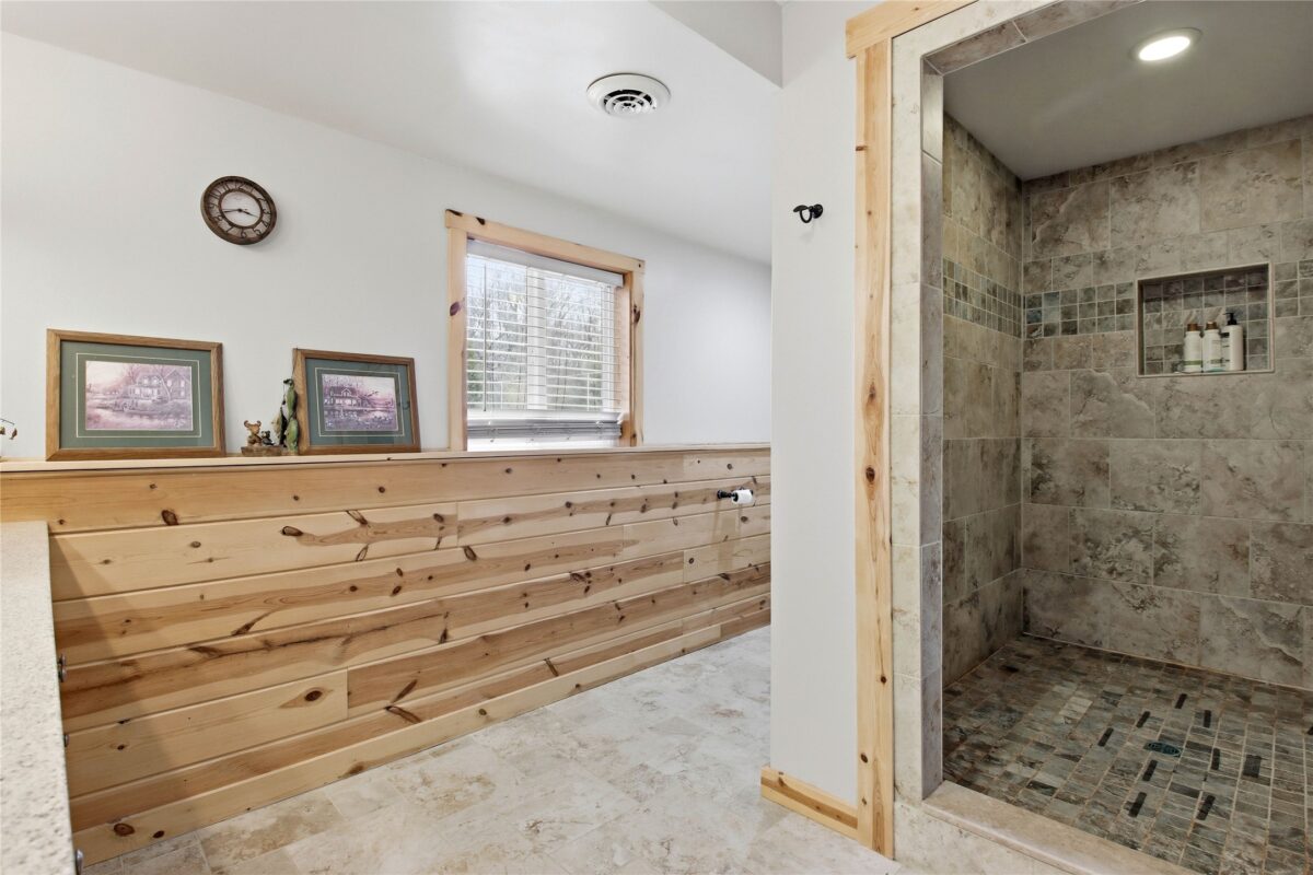 17768 120th Avenue, Chippewa Falls, WI — photo 12