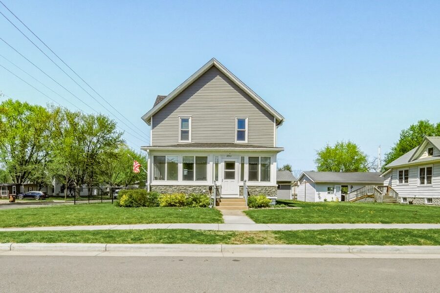 1833 Kranzfelder Street