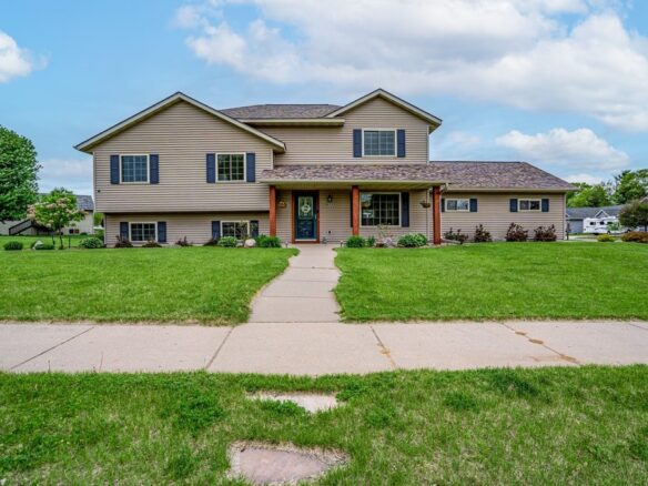 1930 Sloan Street, Eau Claire WI — $384,900