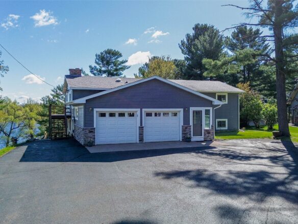 19526 74th Avenue, Chippewa Falls WI — $739,900