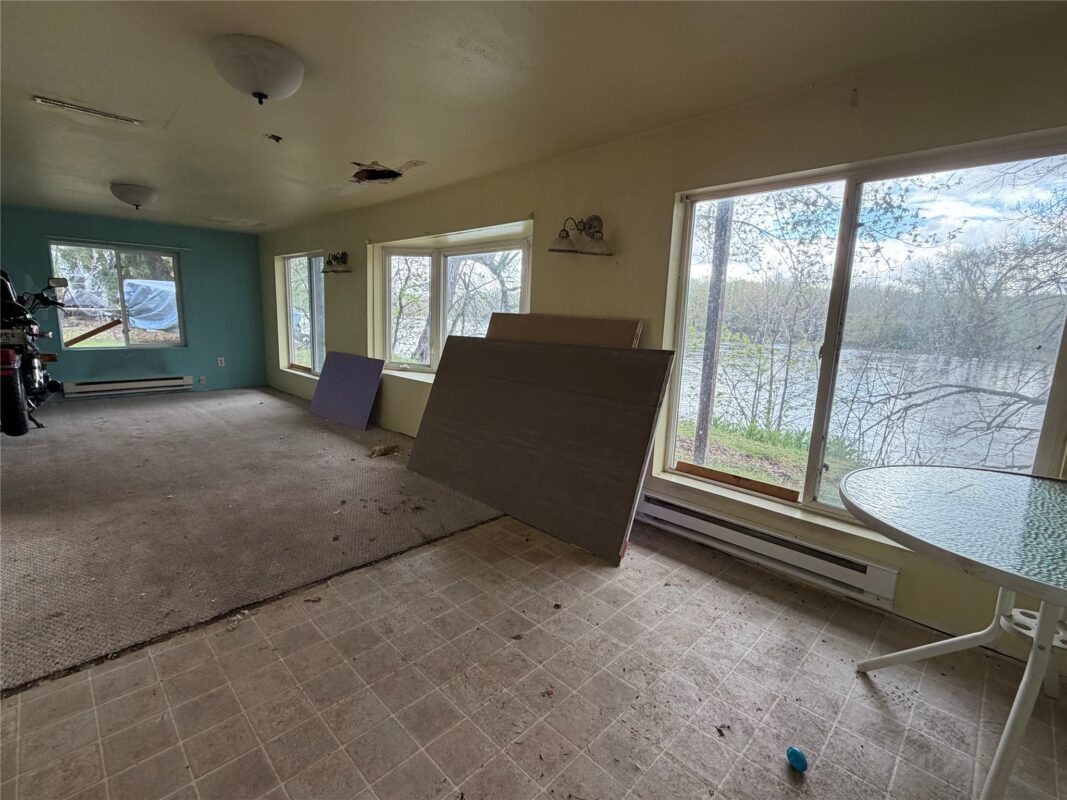 2049 Silver Mine Drive, Eau Claire, WI — photo 12