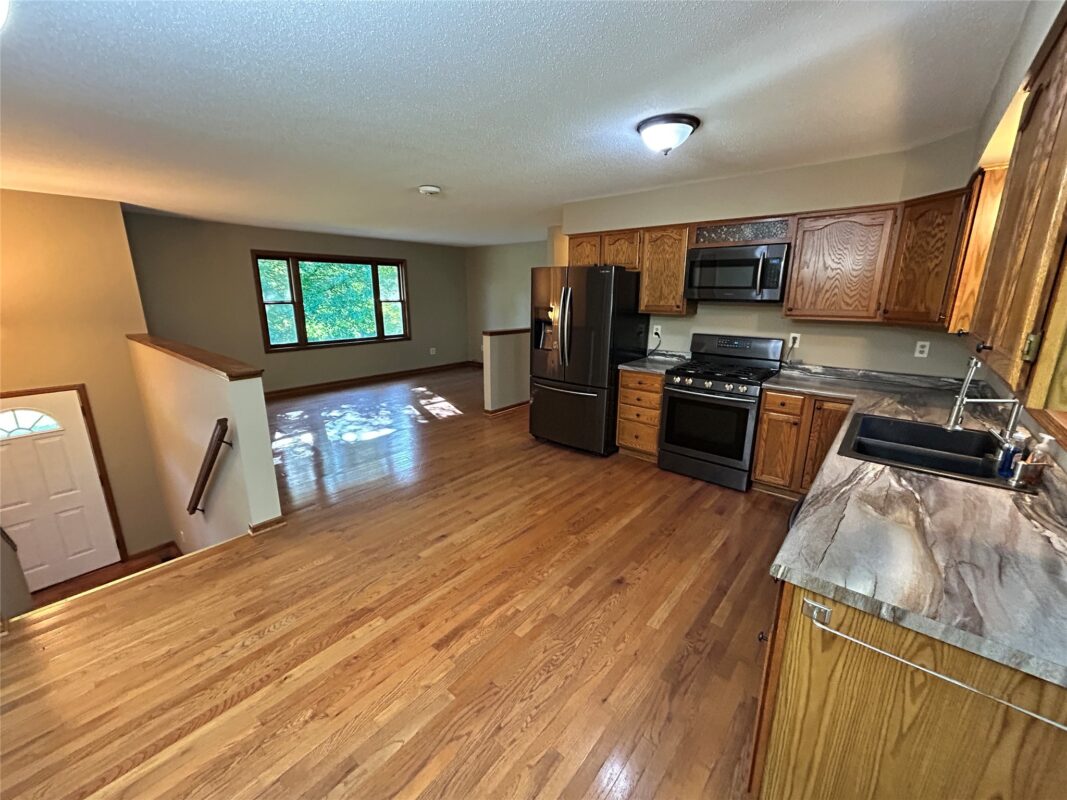 2067 17 3/4 Avenue