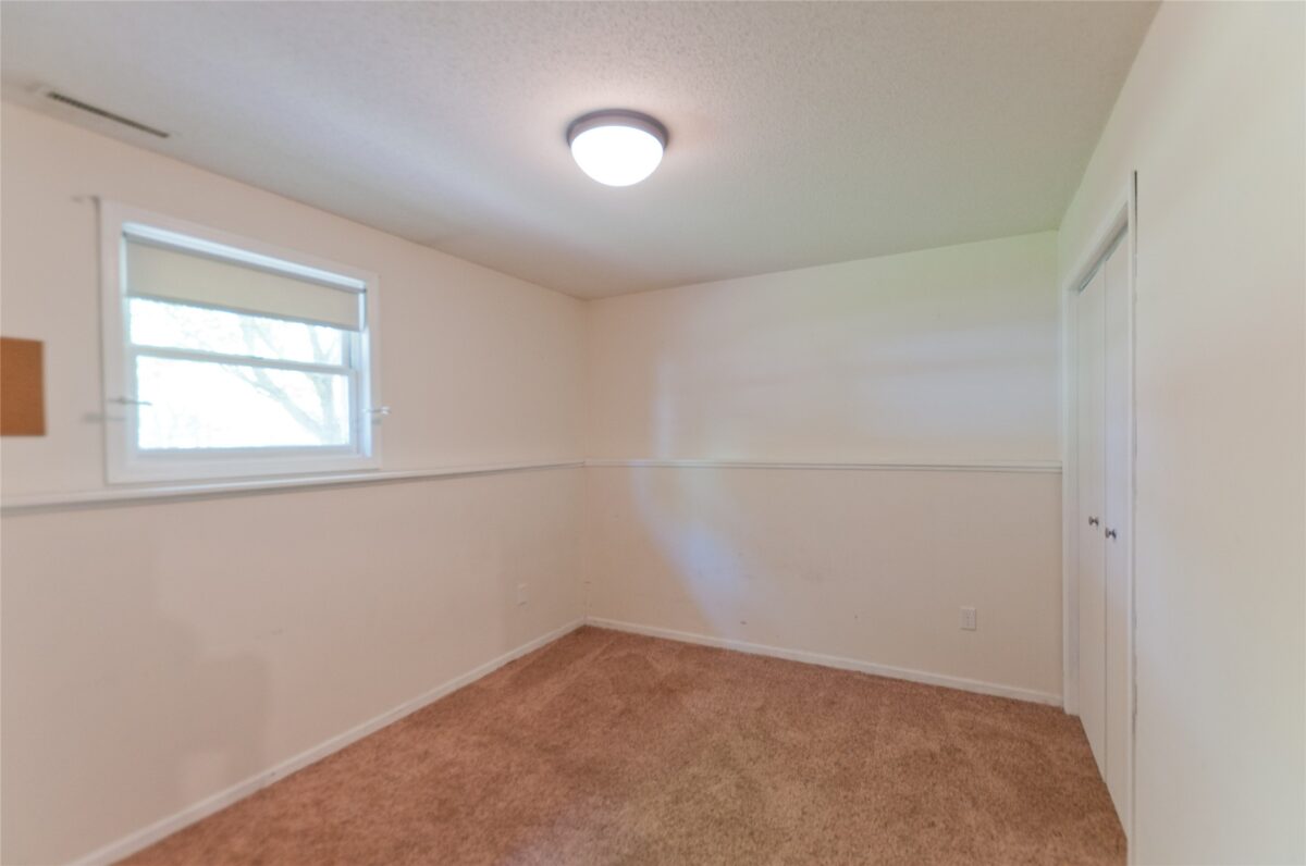 2067 17 3/4 Avenue