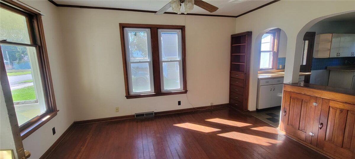 218 E Clark Street, Alma Center, WI — photo 9
