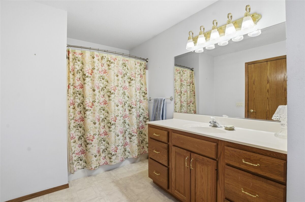 2551 Roberts Court, Altoona WI 54720 - Residential house for sale - MLS #1598276 - image11