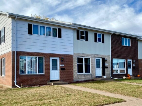 2714 Thomas Drive 1-4, Eau Claire WI — $699,900
