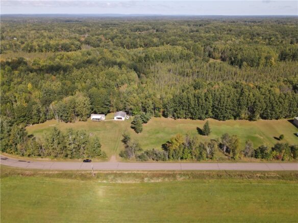 30129 136th Street, New Auburn, WI