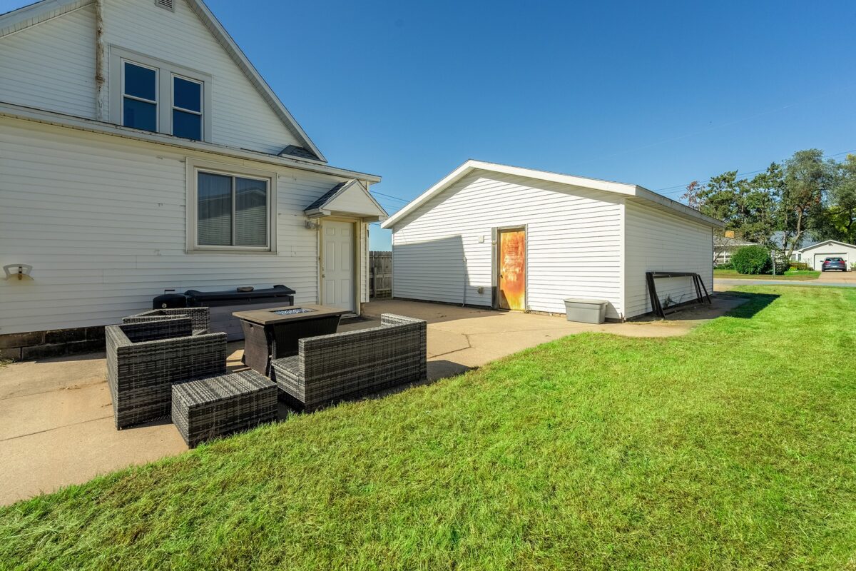 3241 Starr Avenue, Eau Claire, WI — photo 5