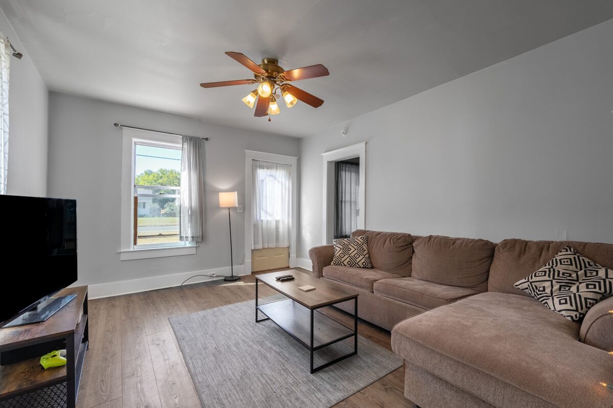 3241 Starr Avenue, Eau Claire, WI — photo 10