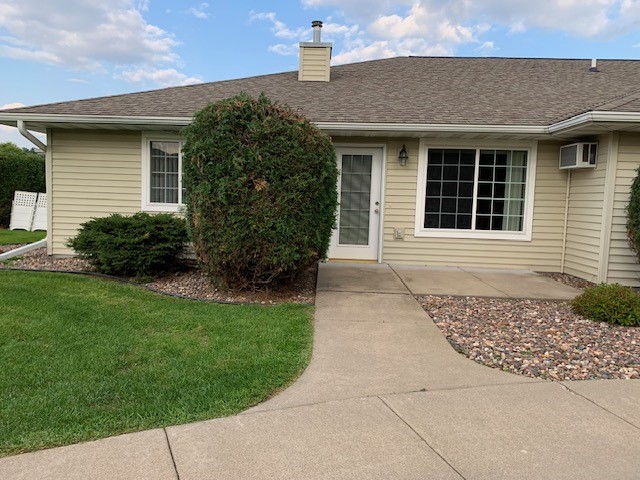 3312 Robin Meadows Lane Eau Claire WI 54701