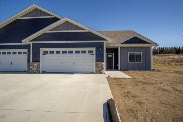 3357 Iris Drive Eau Claire WI 54703