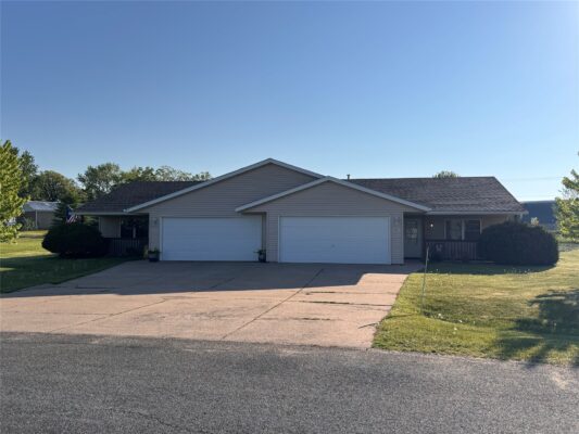 3927-3929 139th Street Chippewa Falls WI 54729