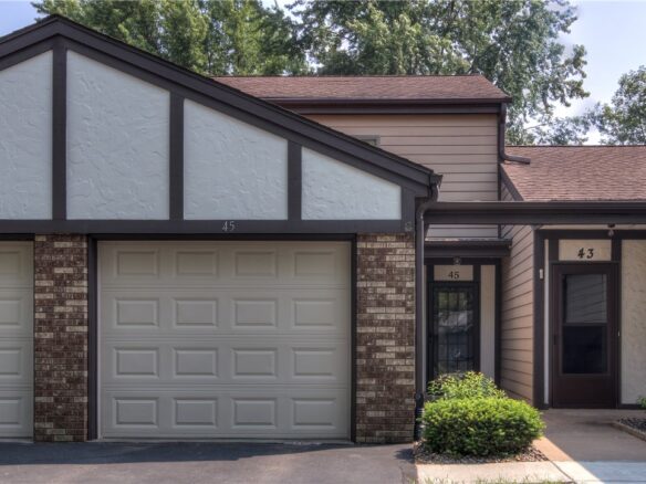 45 Stump Lake Road 6, Chippewa Falls, WI