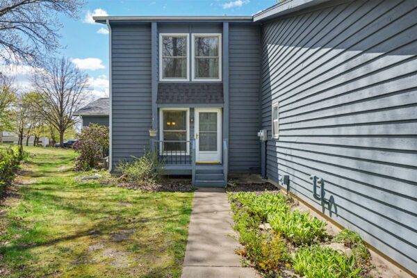 4630 Woodridge Drive 2, Eau Claire WI — $199,900