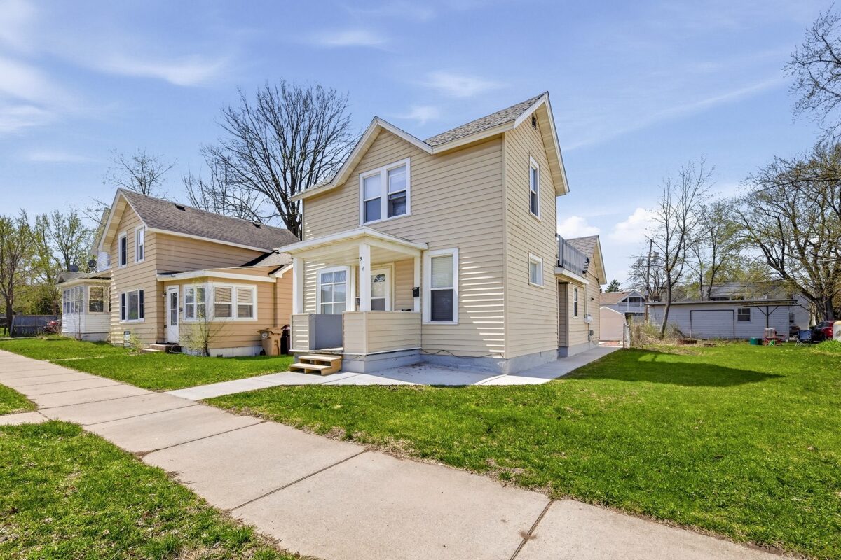 516 Cochrane Street 1&2, Eau Claire, WI — photo 3