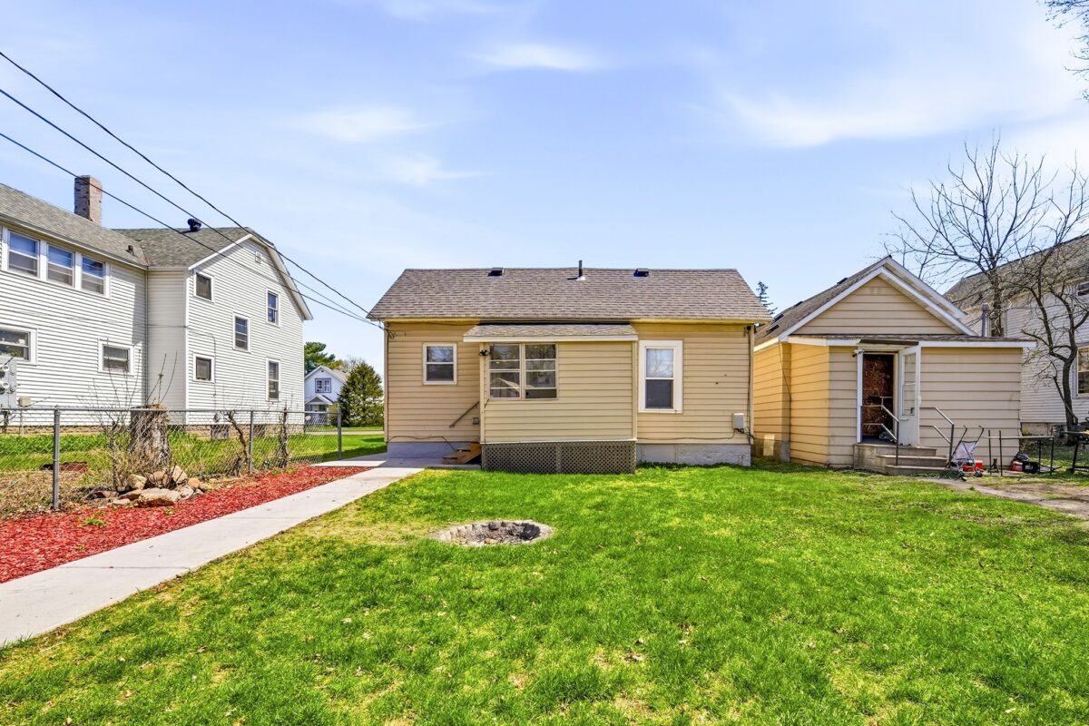 516 Cochrane Street 1&2, Eau Claire, WI — photo 4