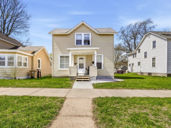516 Cochrane Street 1&2, Eau Claire, WI