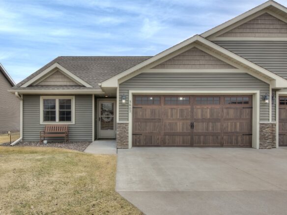 5609 Green Park Drive, Eau Claire, WI