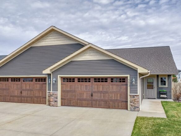 5643 Green Park Drive, Eau Claire WI 54703 - Residential house for sale - MLS #1598287 - image1