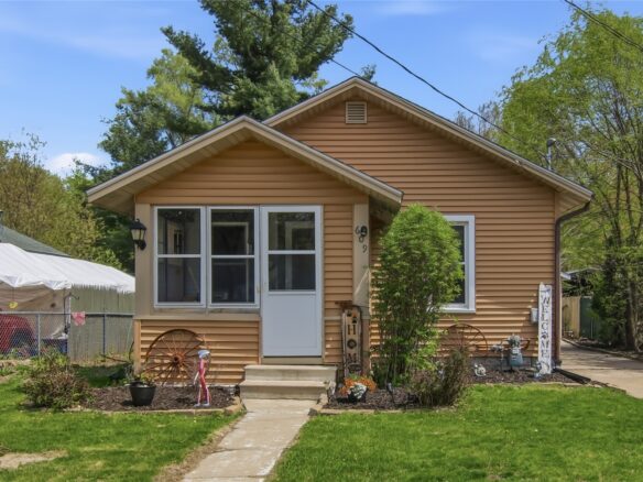609 Morningside Drive, Eau Claire WI — $225,000