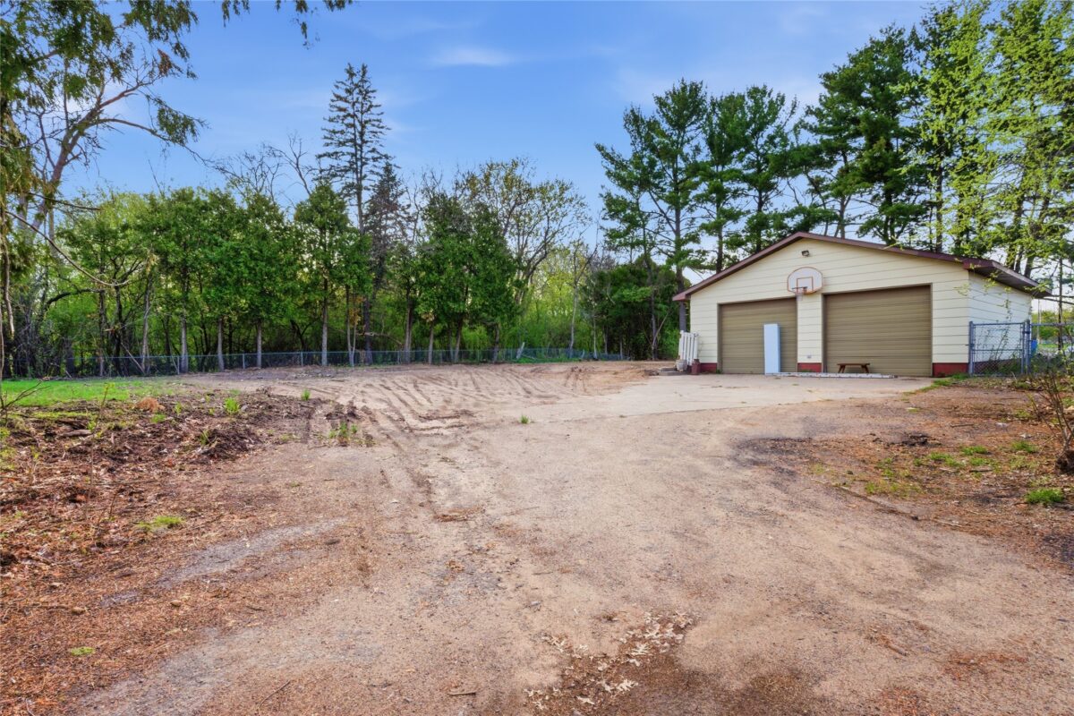 610 Randall Street, Eau Claire, WI — photo 2