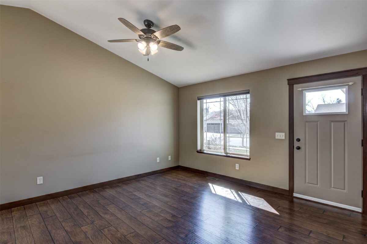 617 Blue Karner Drive, Altoona, WI — photo 16