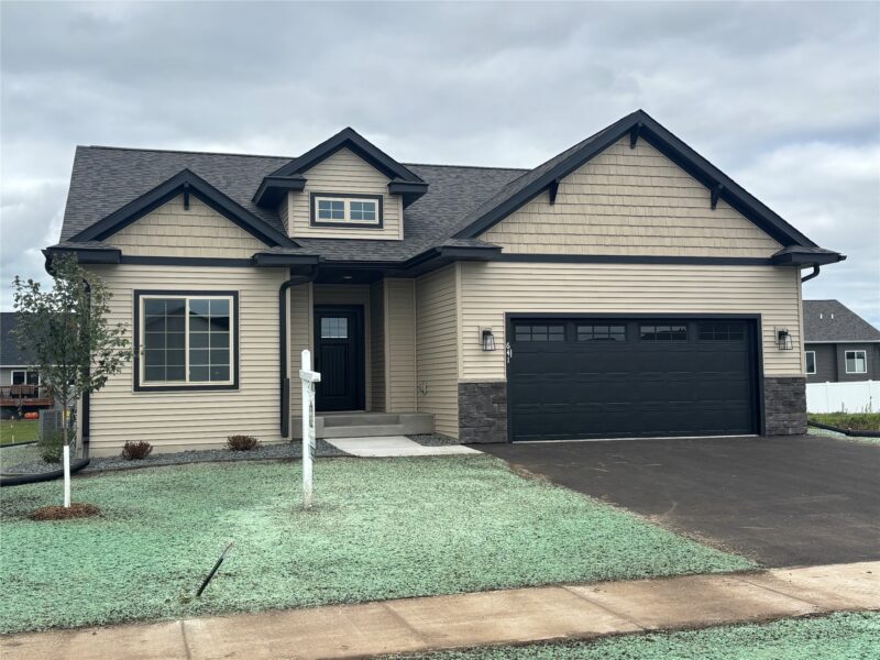 641 Saturn Drive