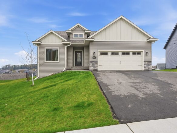 6442 Burr Oak Lane, Eau Claire WI — $475,000