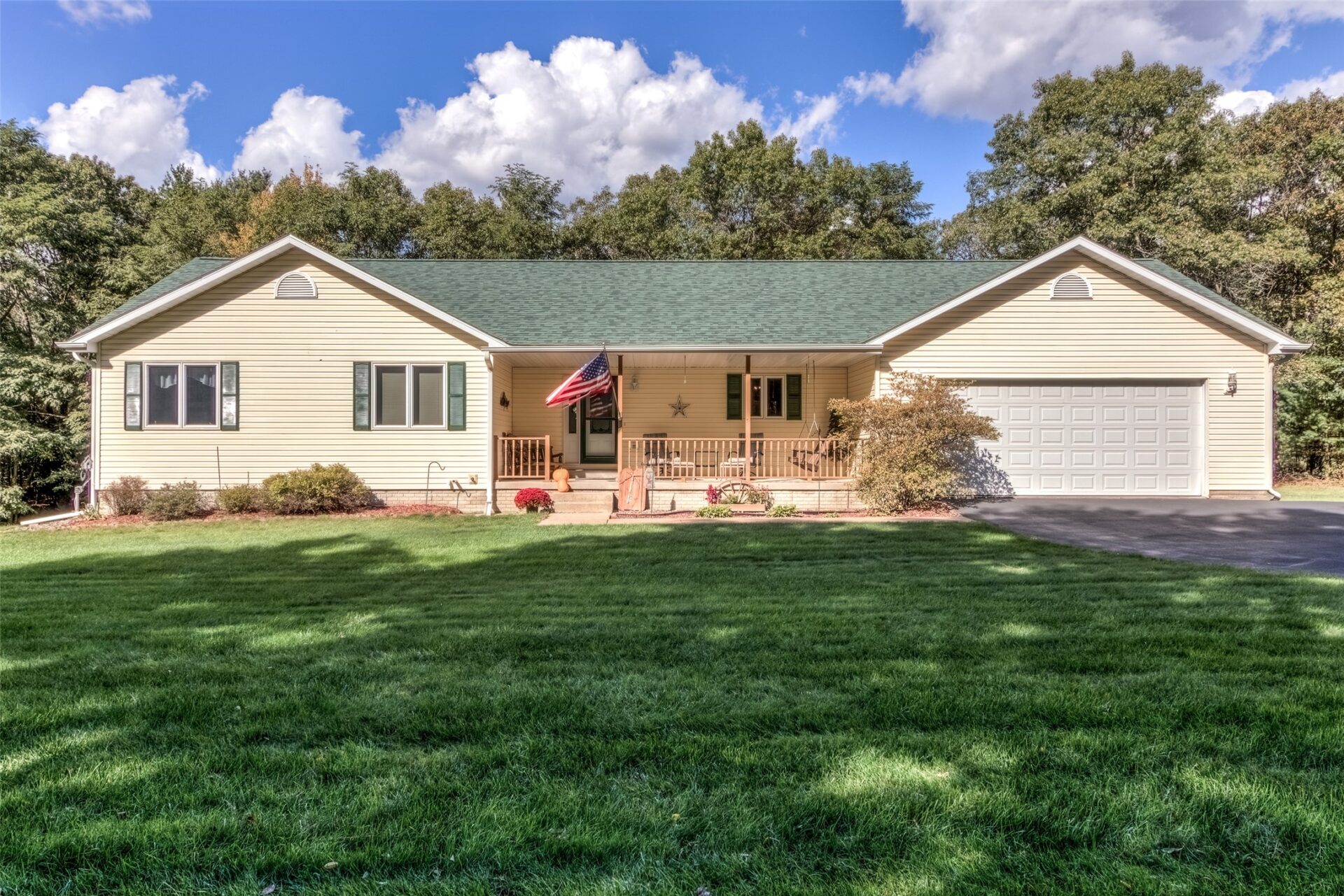 7180 Nine Mile Creek Road Eau Claire WI 54701