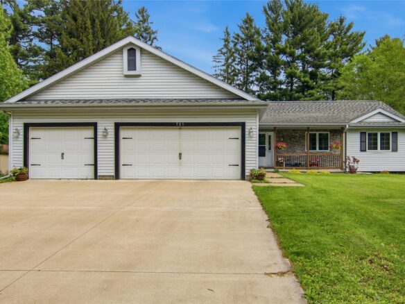 721 Elm Avenue W, Menomonie WI — $425,000