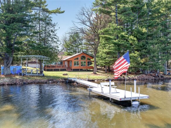 7902N Stone Bay Lane, Hayward, WI
