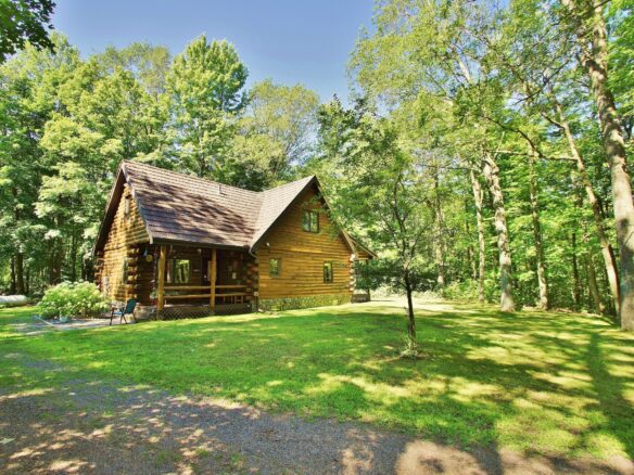 8654 N Ochu Road, Hayward WI — $465,000