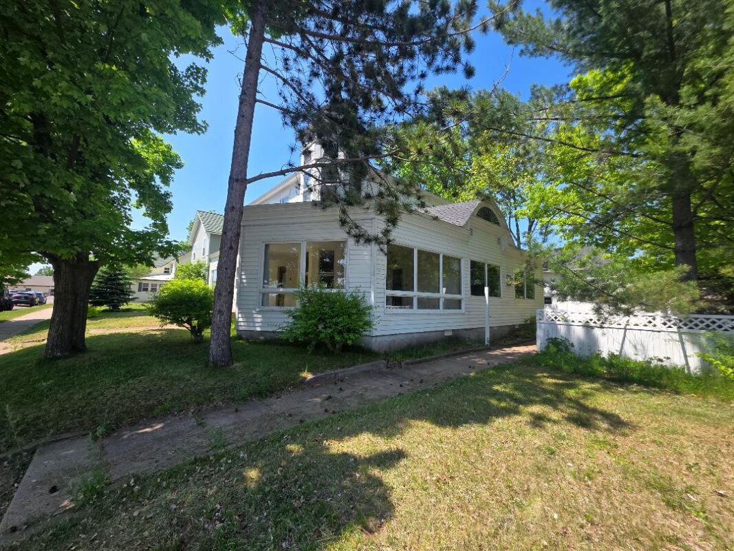 9 4th Avenue, Shell Lake WI 54871 - Residential house for sale - MLS #1601691 - image2