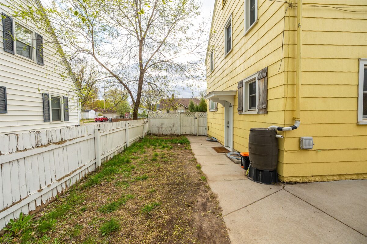 905 Margaret Street, Eau Claire, WI — photo 22